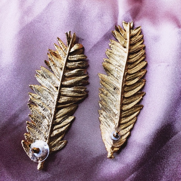 4inch Handmade Gold-Color Leaf Earrings & Bracelet - Picture 2 of 4